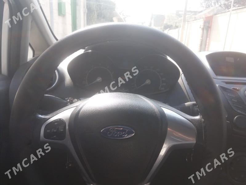 Ford Fiesta 2014 - 115 000 TMT - Гаудан "А" - img 9