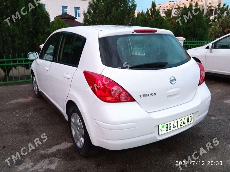 Nissan Versa 2011 - 92 000 TMT - Ашхабад - img 3