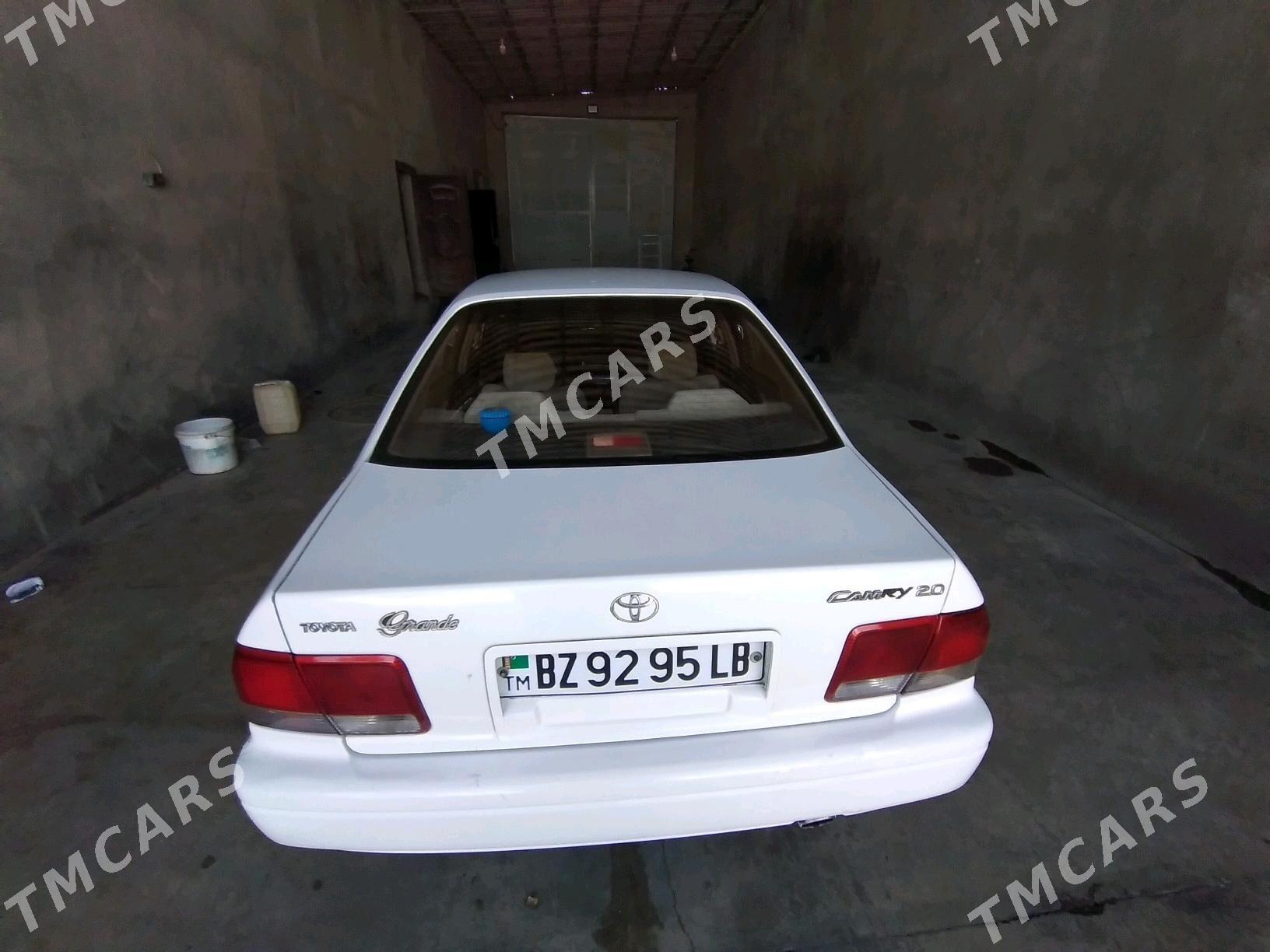 Toyota Camry 1995 - 50 000 TMT - Саят - img 11