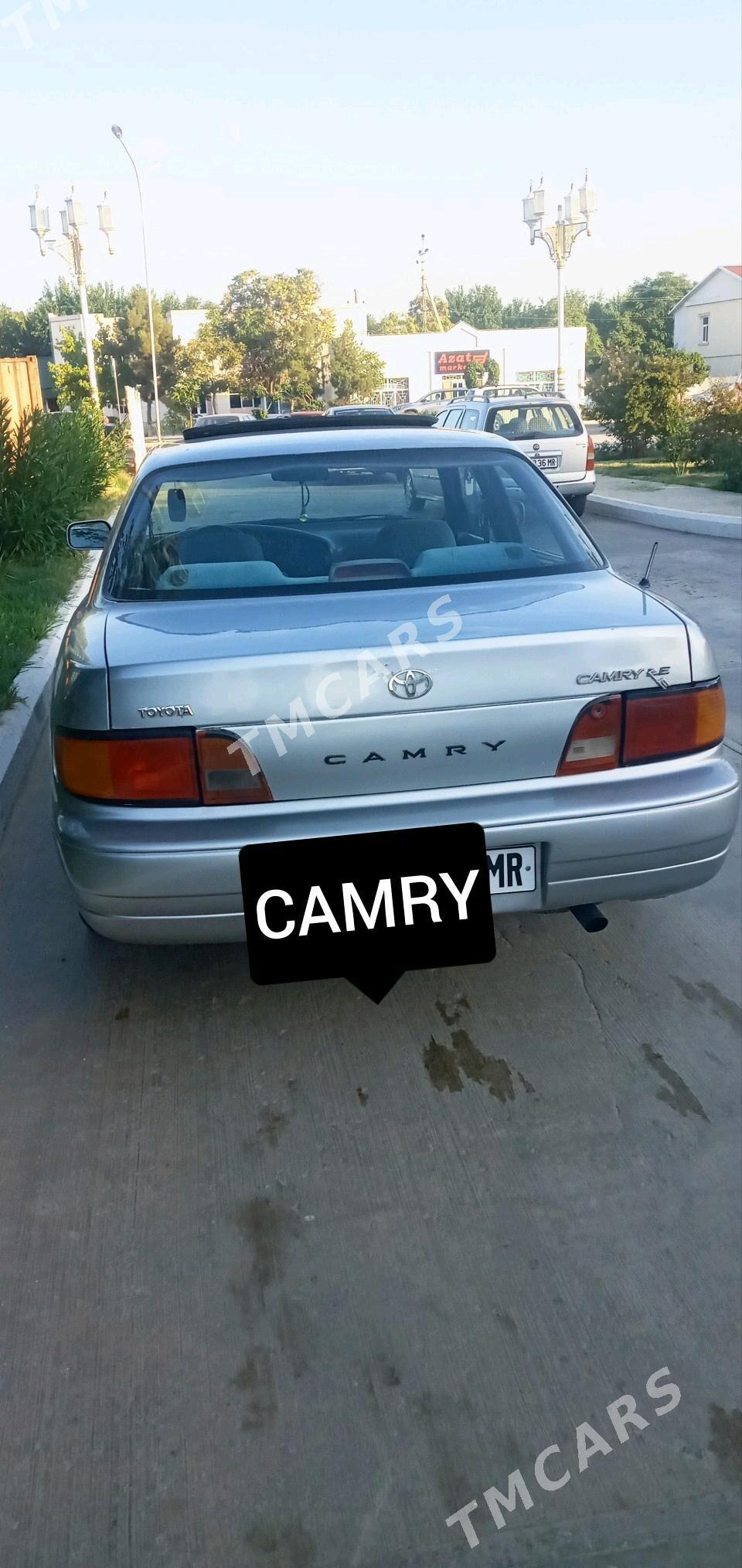 Toyota Camry 1992 - 76 000 TMT - Baýramaly - img 2