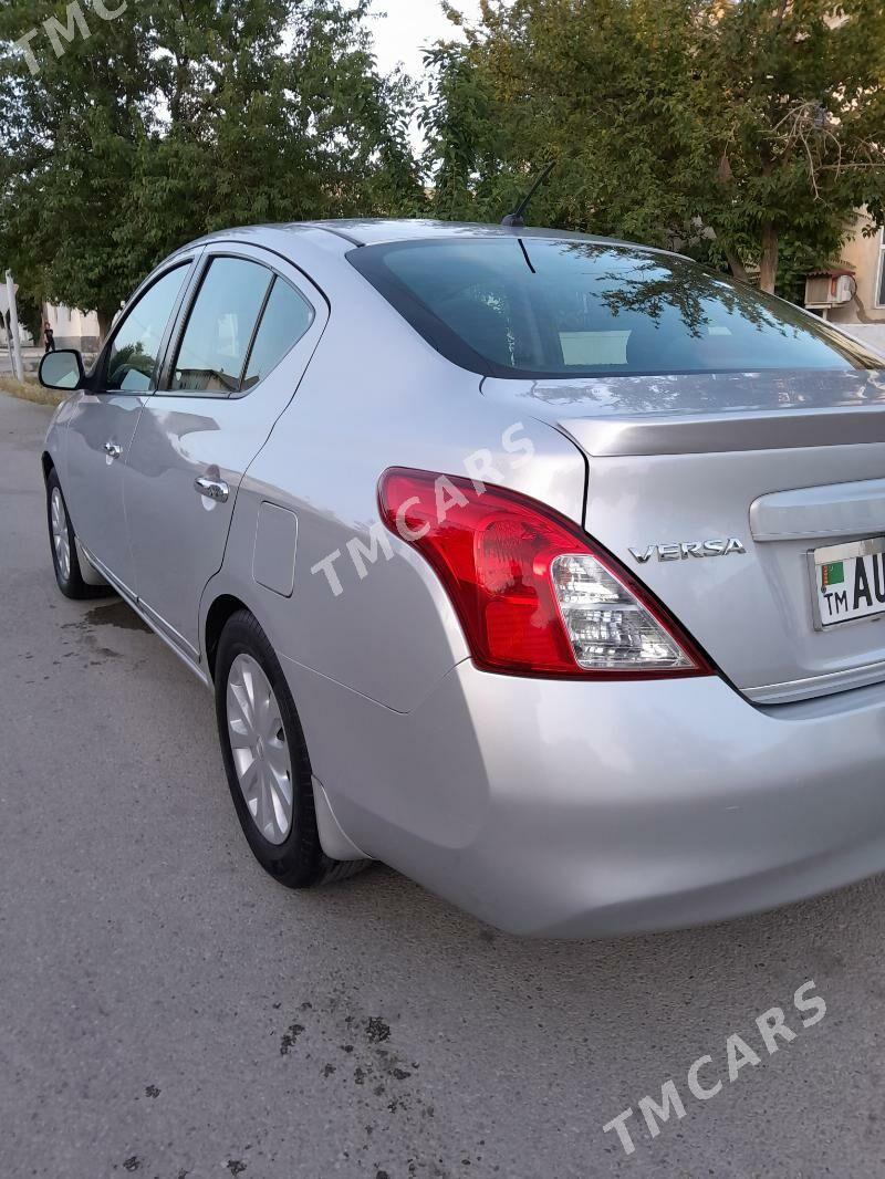 Nissan Versa 2012 - 83 000 TMT - Balkanabat - img 2