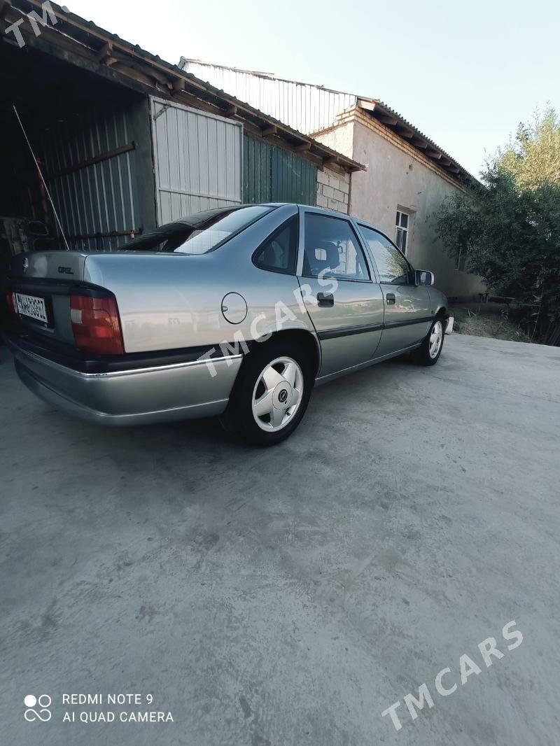 Opel Vectra 1993 - 50 000 TMT - Кёнеургенч - img 2