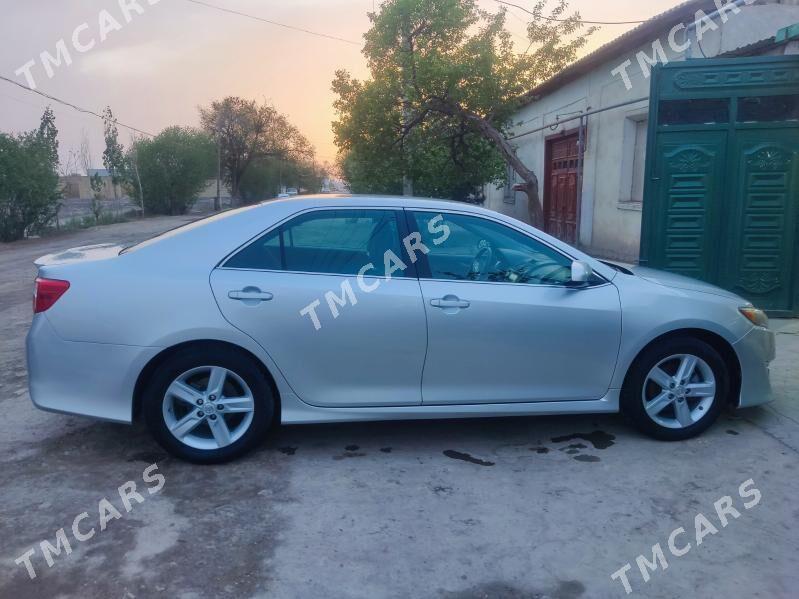 Toyota Camry 2013 - 220 000 TMT - Кёнеургенч - img 5