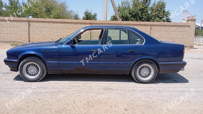 BMW 520 1990 - 35 000 TMT - Baýramaly - img 2