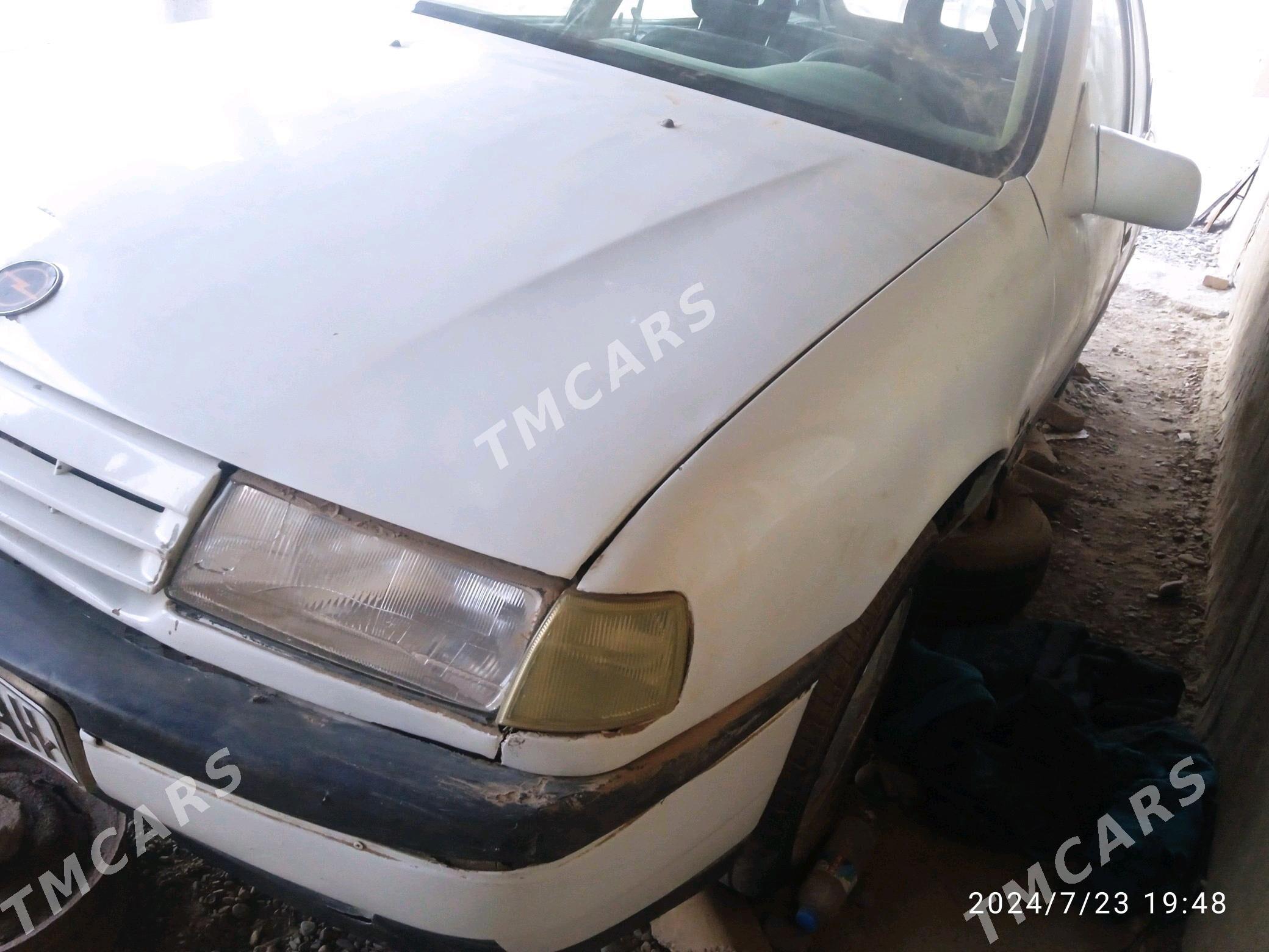 Opel Vectra 1991 - 20 000 TMT - Серахс - img 3