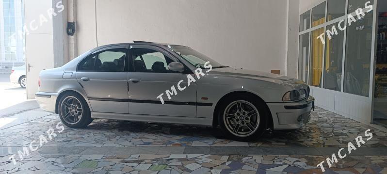 BMW E39 2001 - 140 000 TMT - Aşgabat - img 3