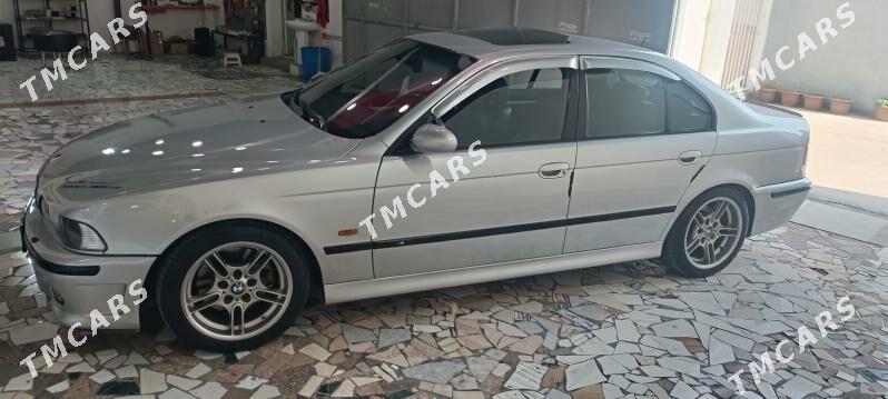 BMW E39 2001 - 140 000 TMT - Aşgabat - img 2