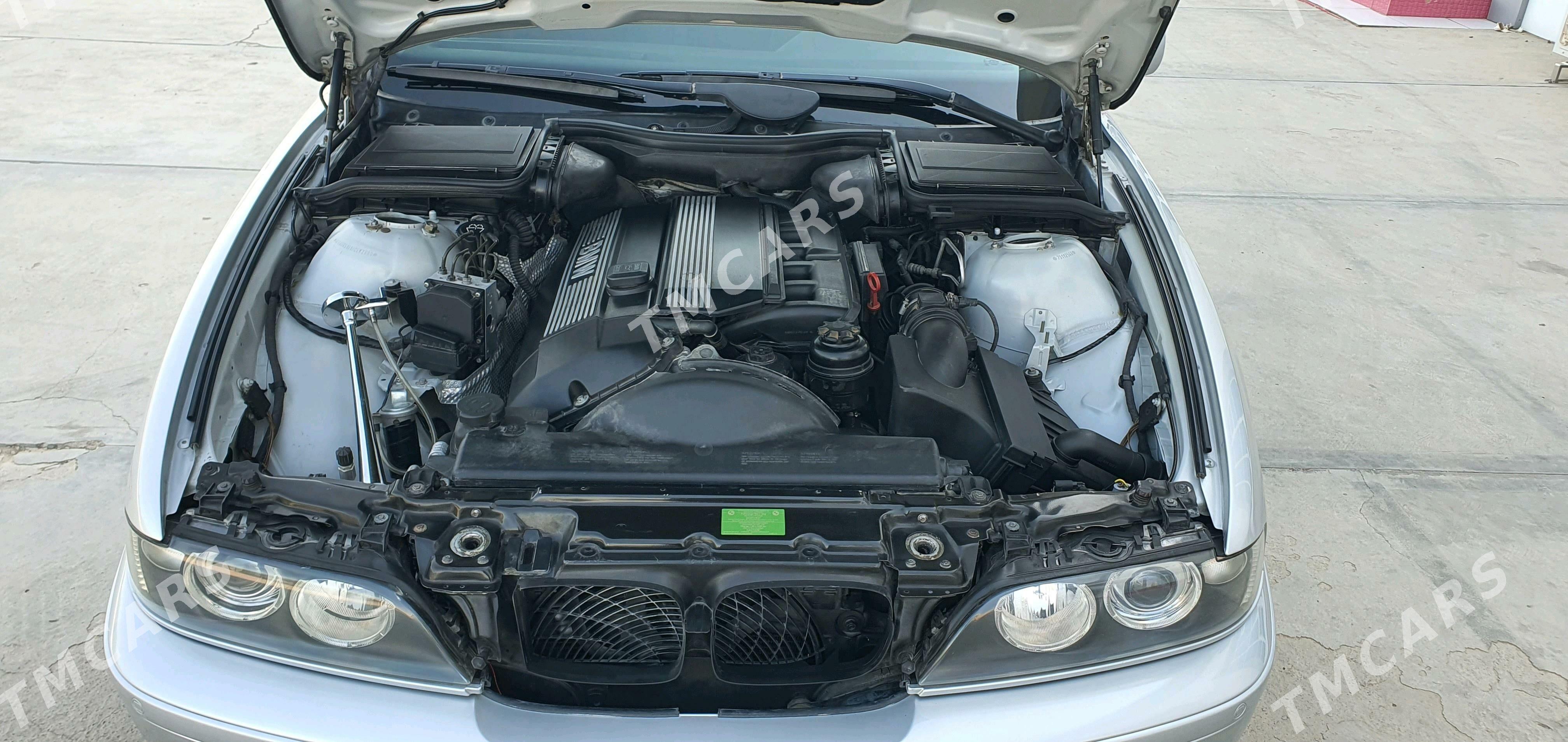 BMW E39 2001 - 110 000 TMT - Векильбазар - img 7