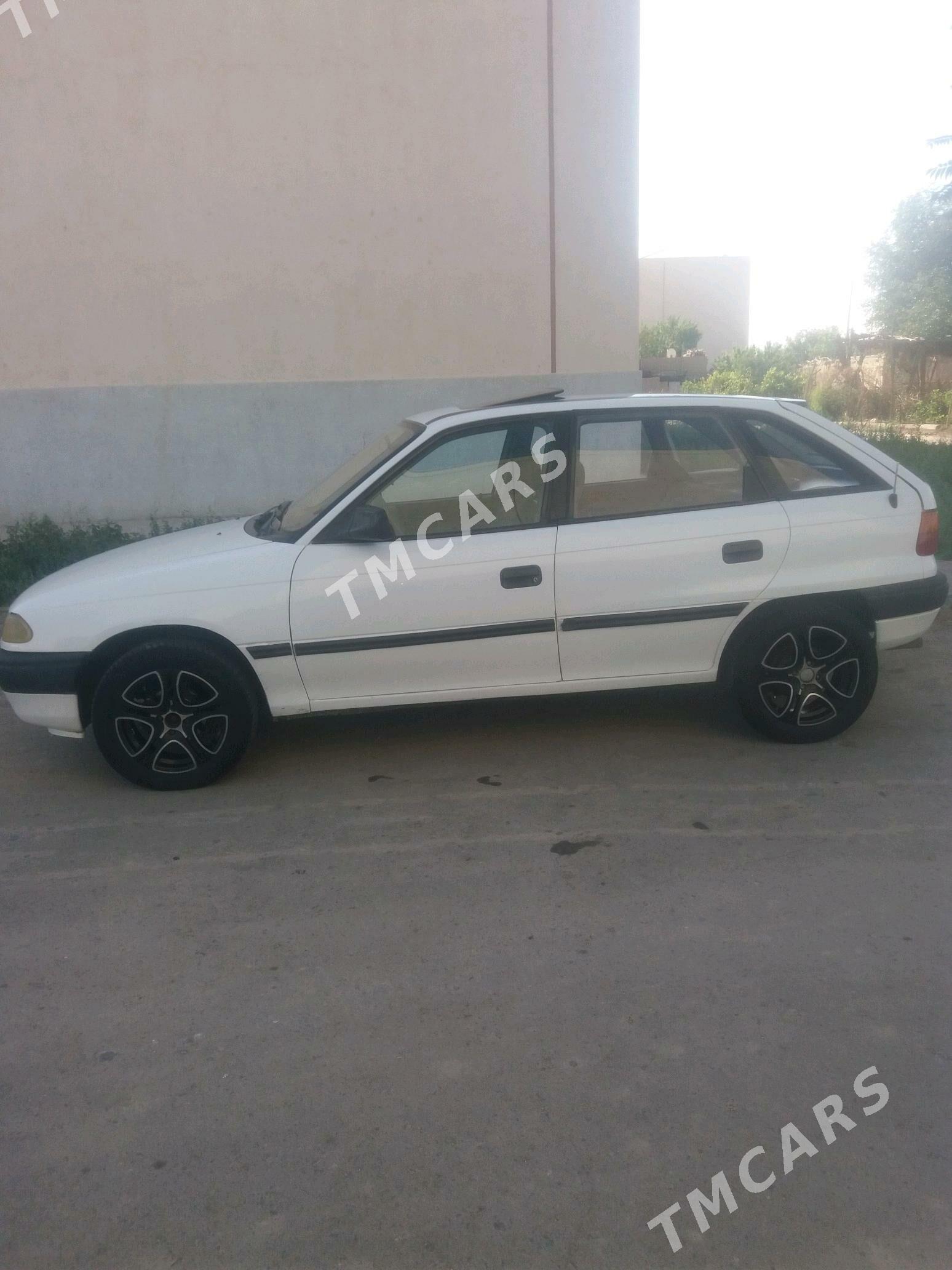 Opel Astra 1992 - 34 000 TMT - Daşoguz - img 3