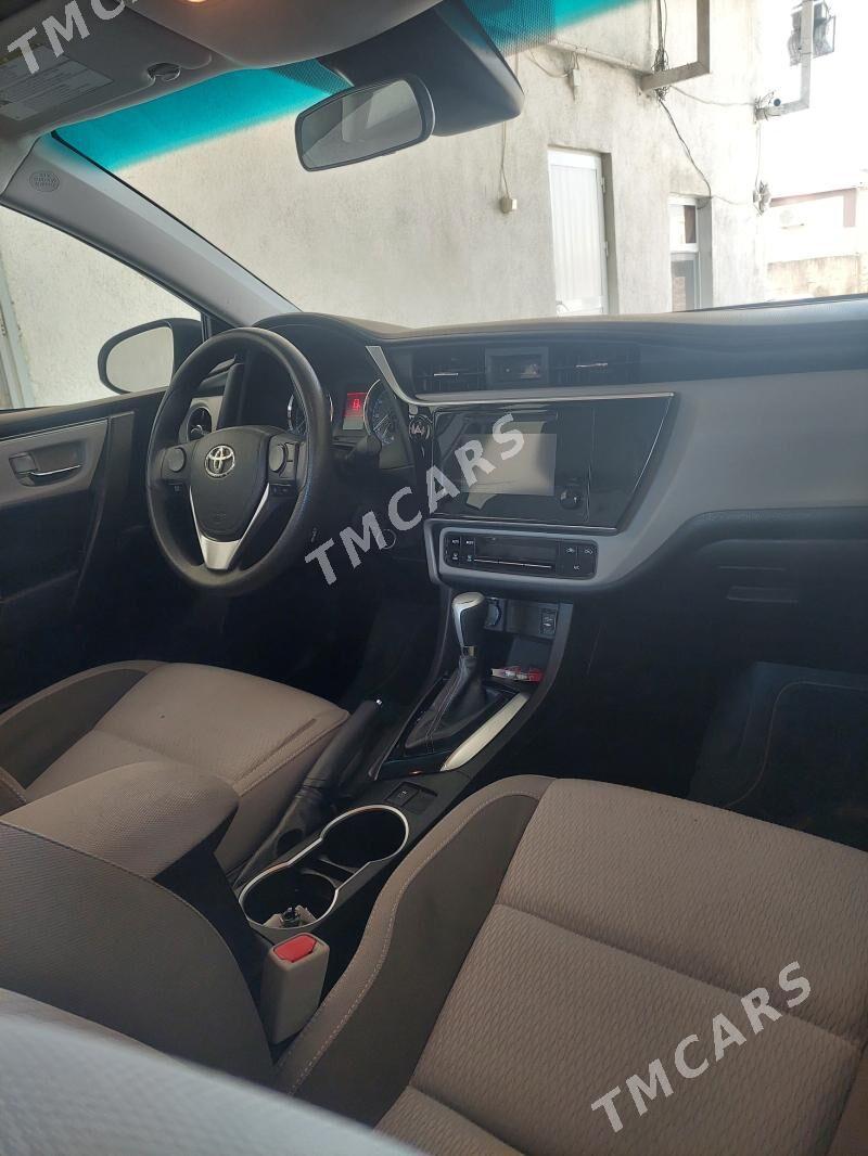 Toyota Corolla 2018 - 162 000 TMT - Ашхабад - img 3