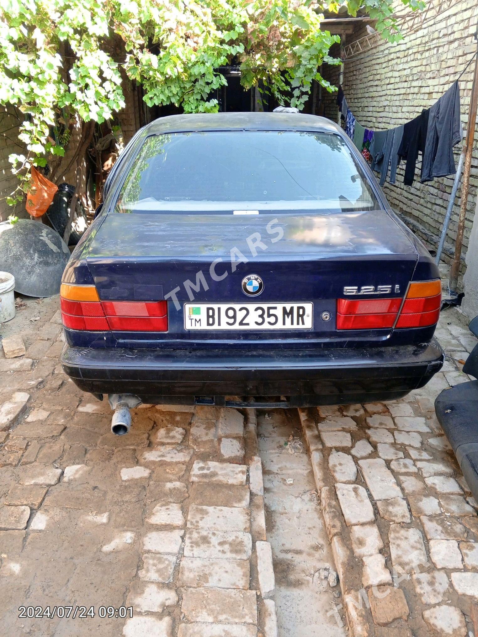 BMW 525 1989 - 25 000 TMT - Байрамали - img 2