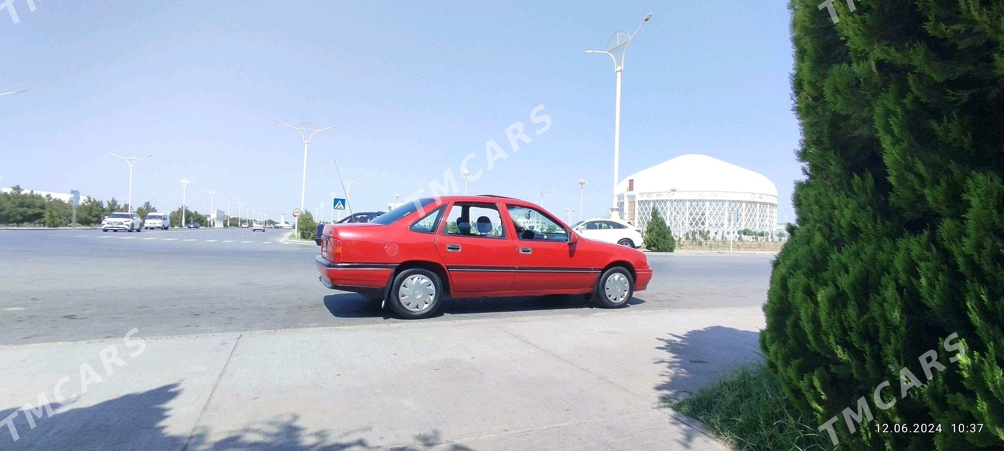 Opel Vectra 1989 - 27 000 TMT - Чарджоу - img 3