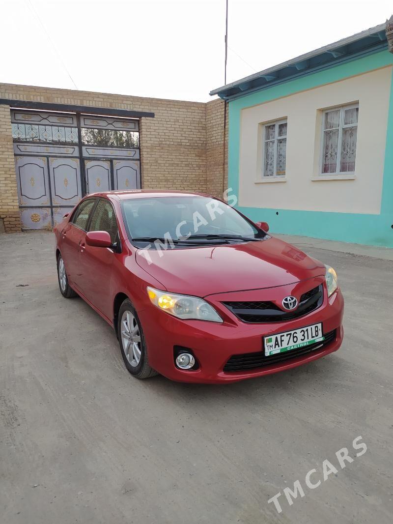 Toyota Corolla 2012 - 140 000 TMT - Керки - img 3