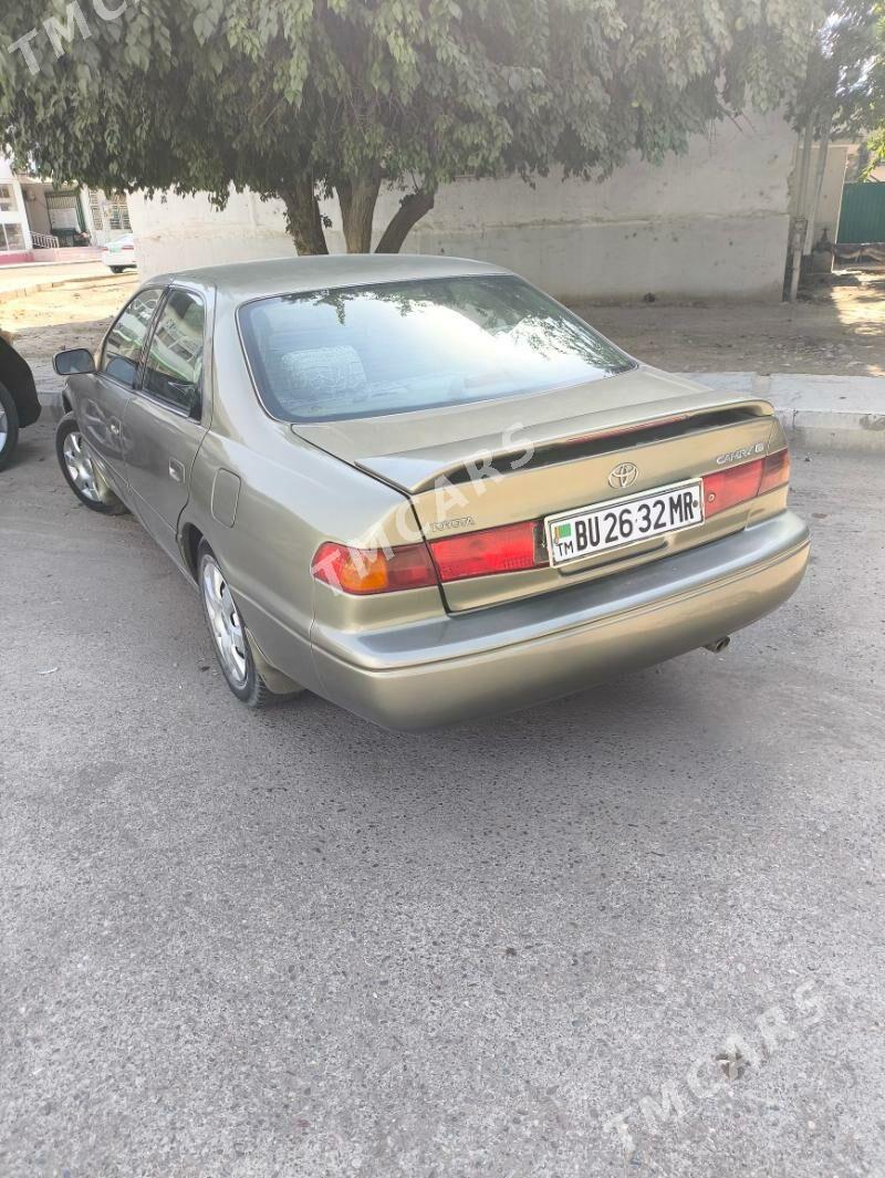 Toyota Camry 2001 - 110 000 TMT - Мары - img 3