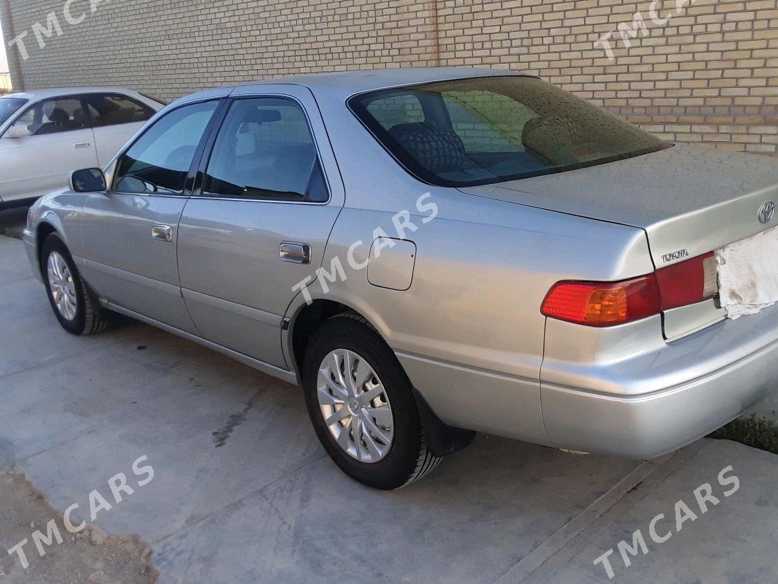 Toyota Camry 2001 - 105 000 TMT - Мары - img 2