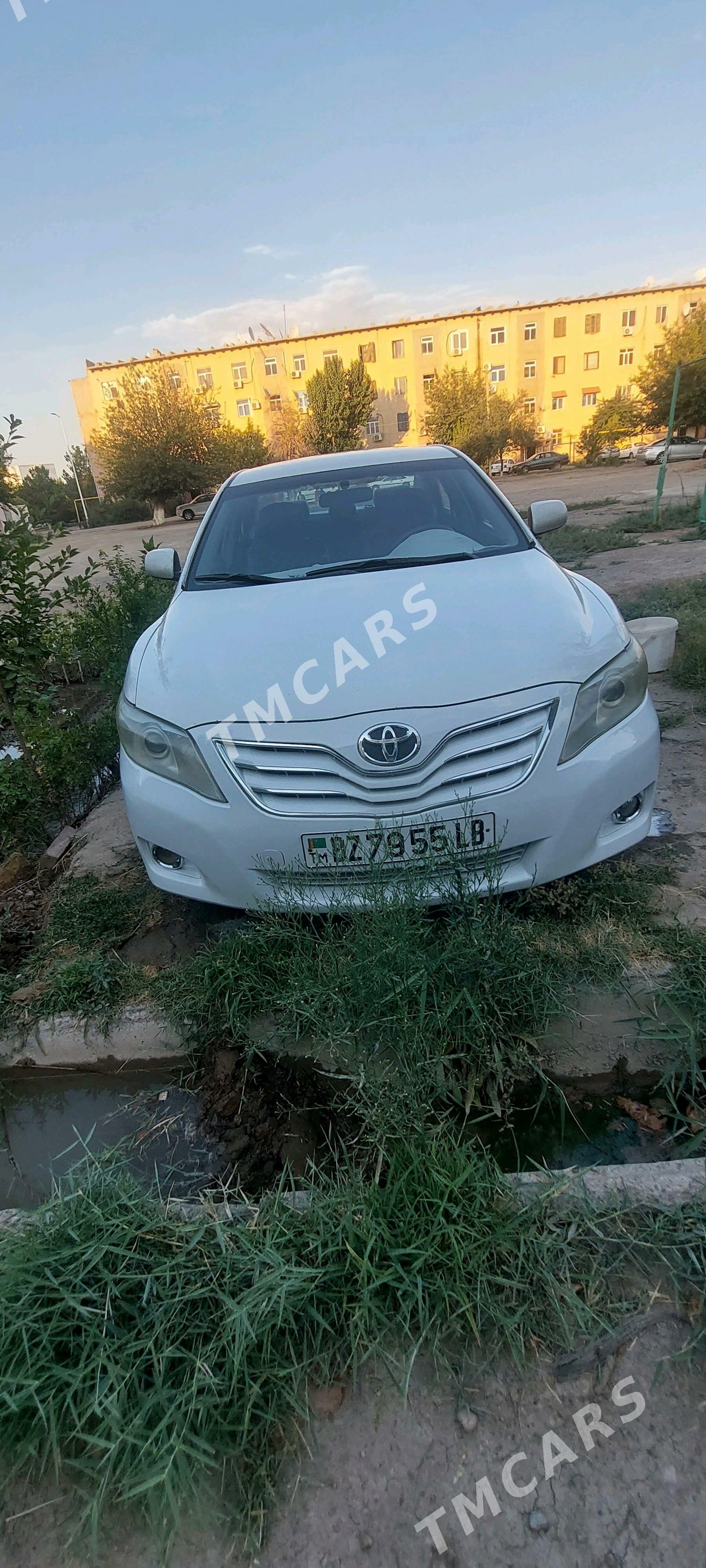 Toyota Camry 2010 - 120 000 TMT - Türkmenabat - img 3