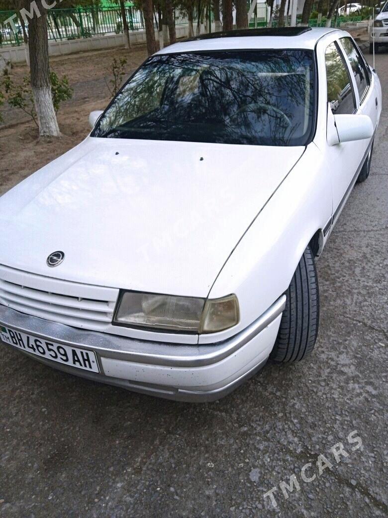 Opel Vectra 1990 - 17 000 TMT - Бабадайхан - img 4