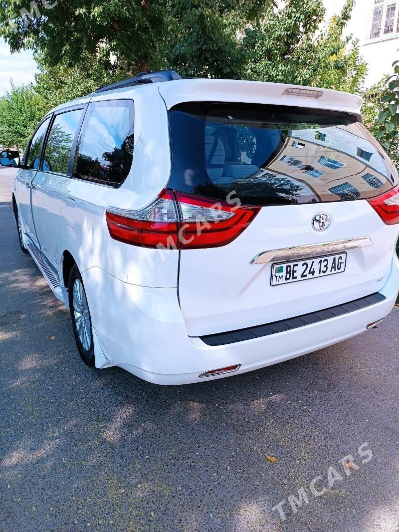 Toyota Sienna 2017 - 310 000 TMT - Ашхабад - img 3