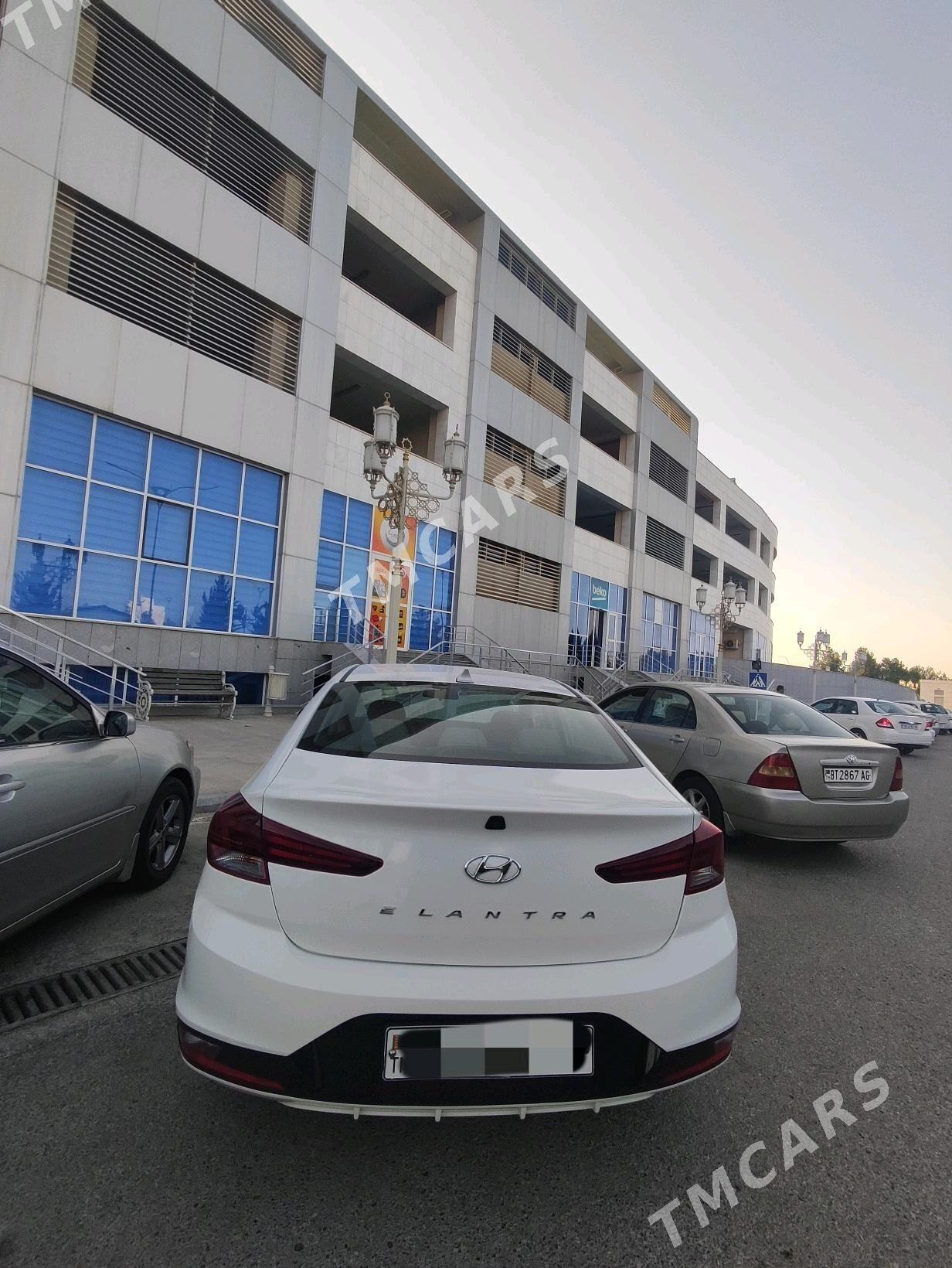 Hyundai Elantra 2020 - 190 000 TMT - Ашхабад - img 4