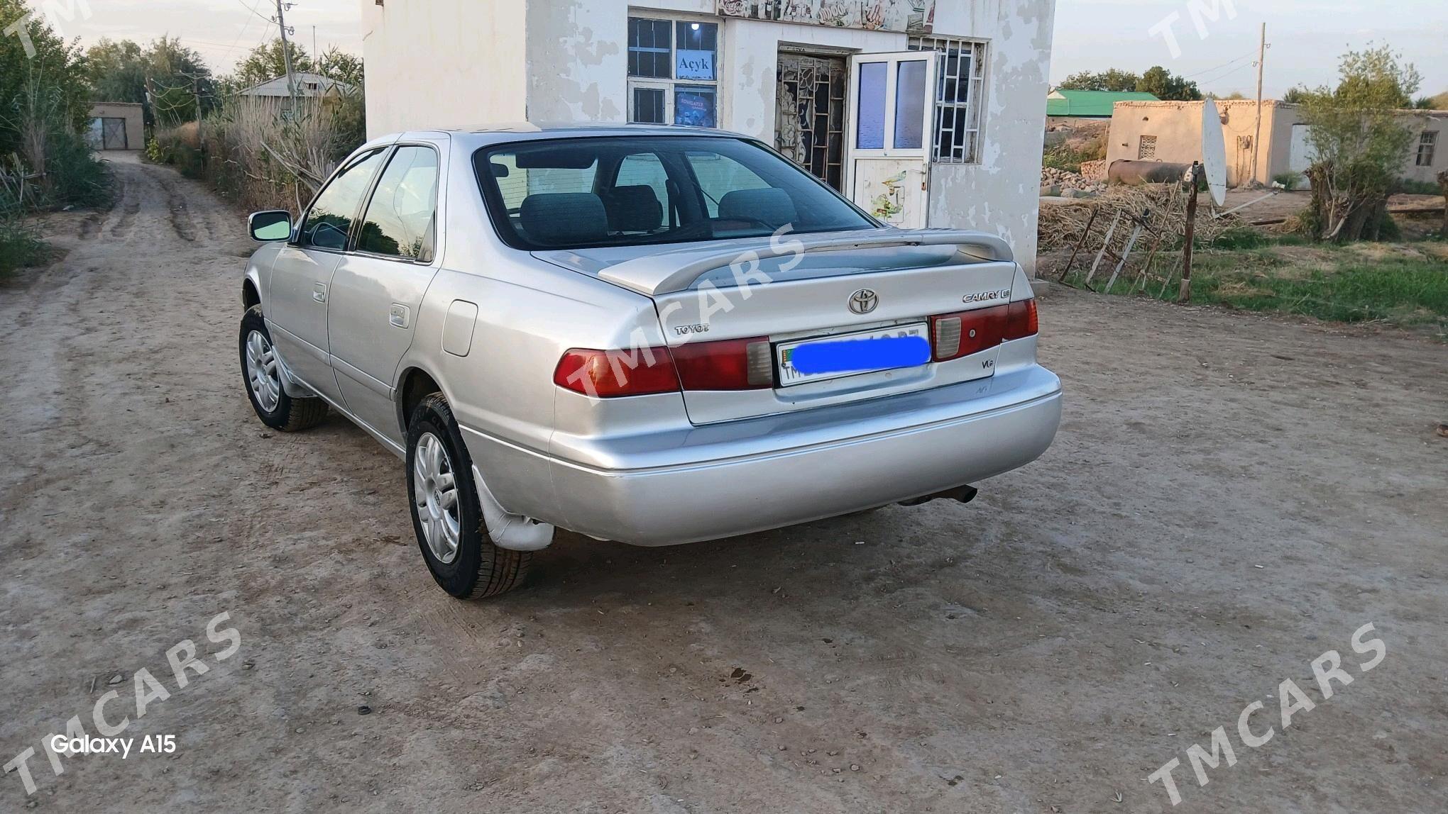 Toyota Camry 2000 - 95 000 TMT - Türkmenbaşy etr. - img 3