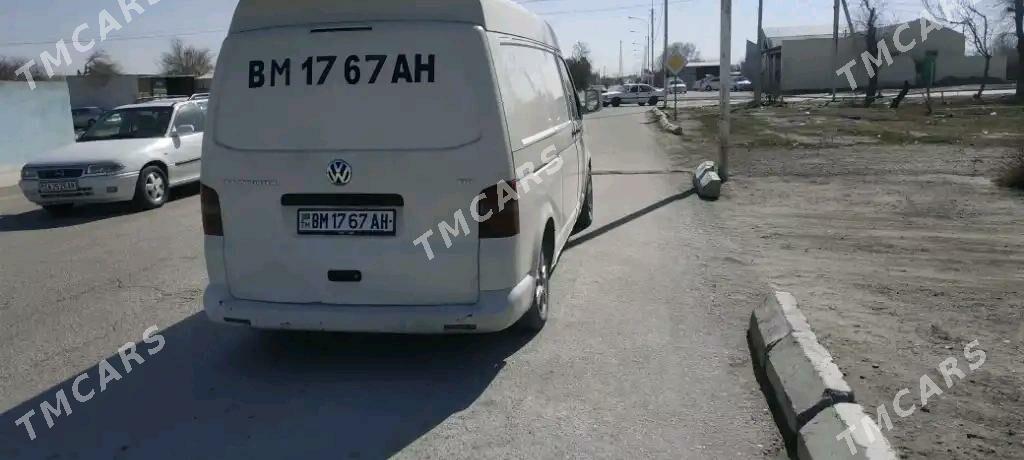 Volkswagen Transporter 2009 - 130 000 TMT - Анев - img 3