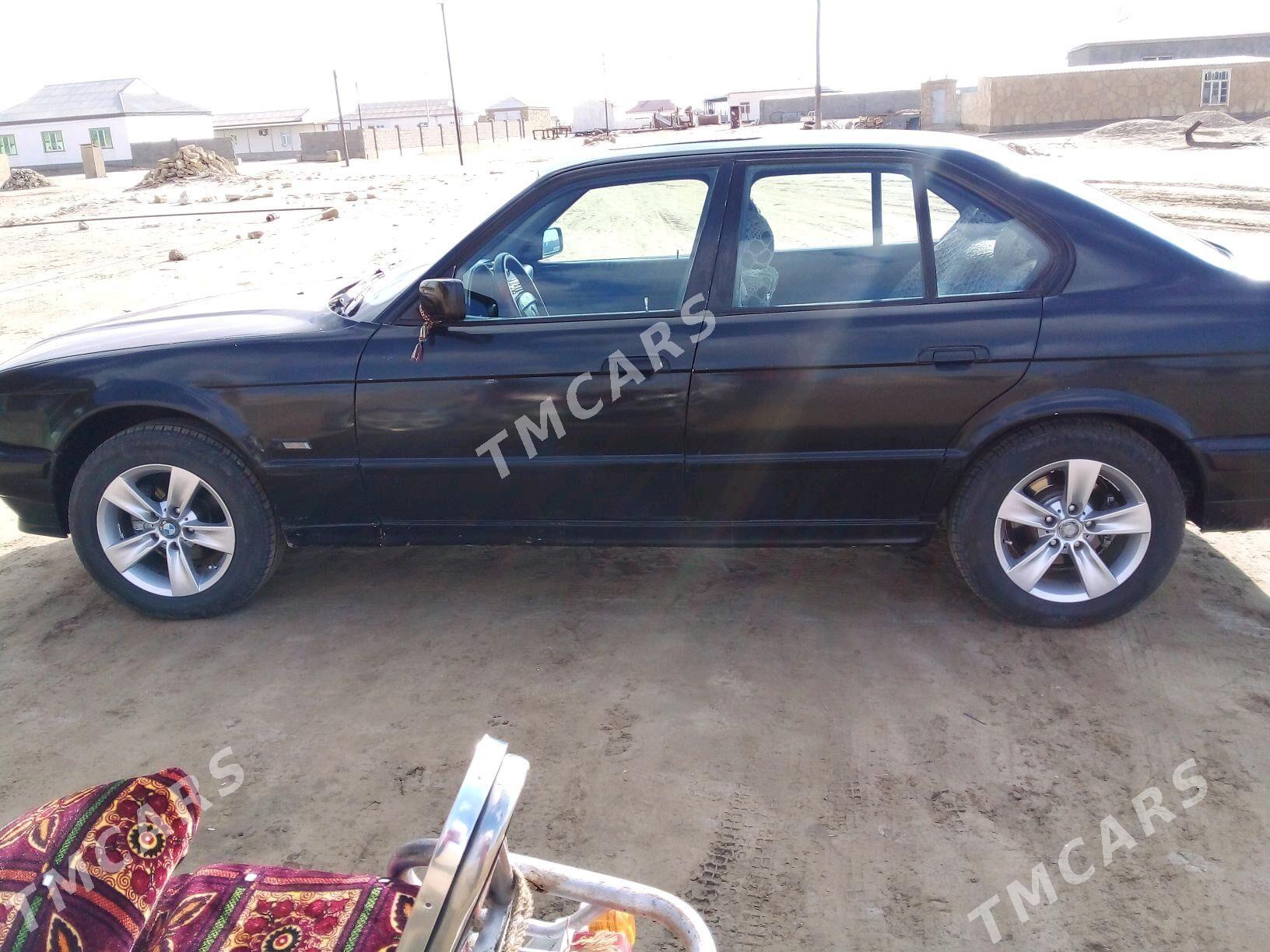 BMW 525 1993 - 50 000 TMT - Эсенгулы - img 2