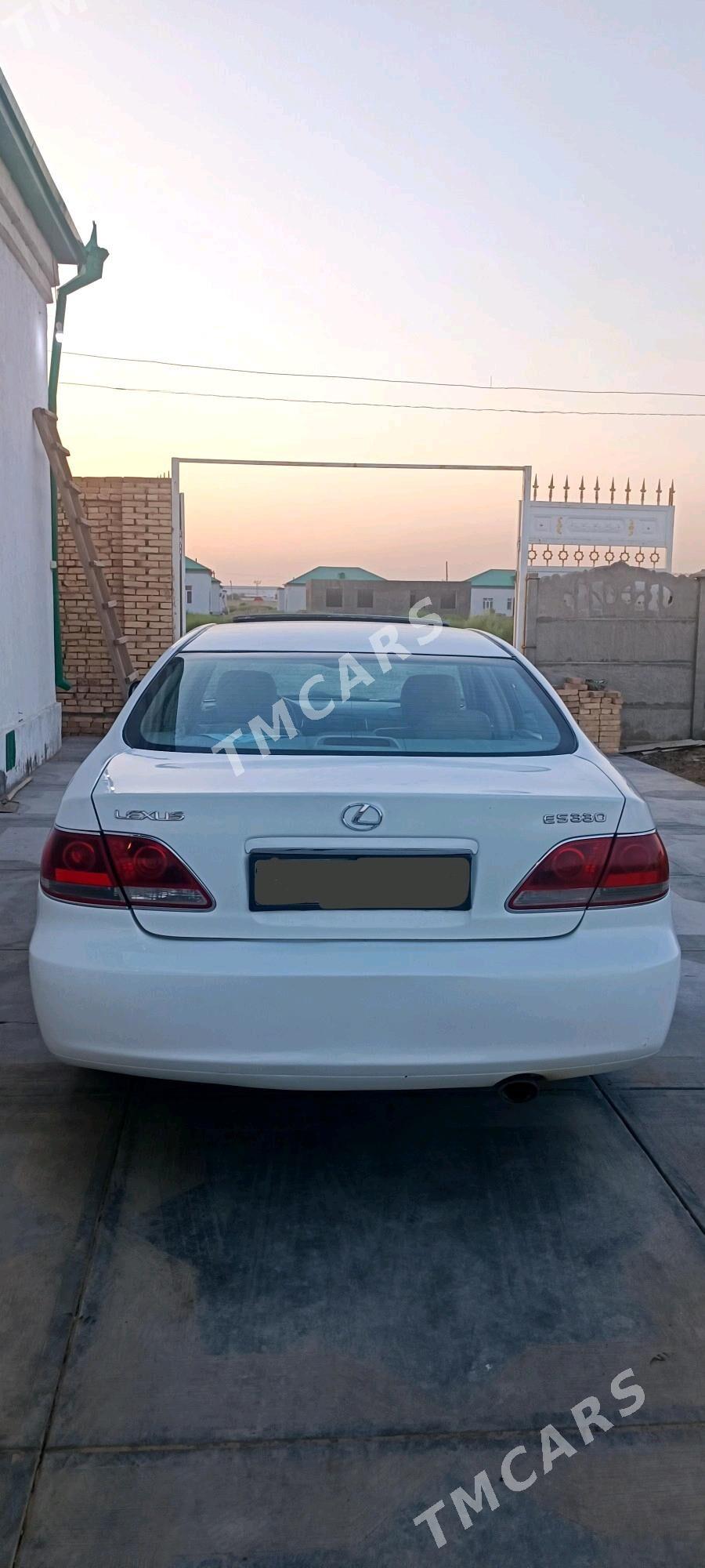 Lexus ES 330 2005 - 139 000 TMT - Ёлётен - img 2