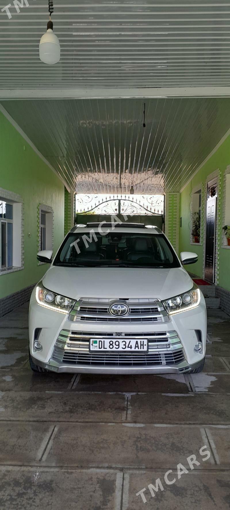 Toyota Highlander 2019 - 525 000 TMT - Kaka - img 6