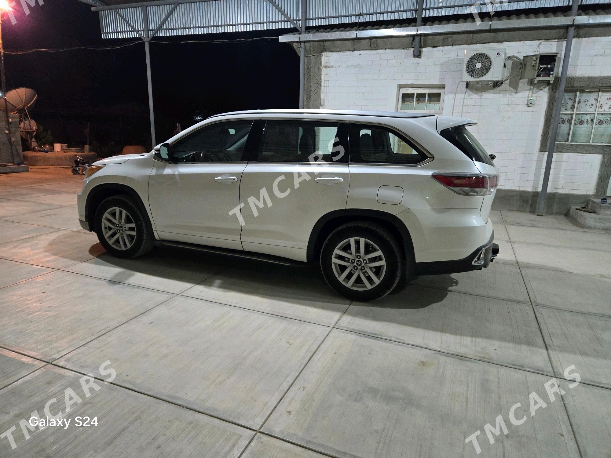 Toyota Highlander 2016 - 350 000 TMT - Gökdepe - img 2