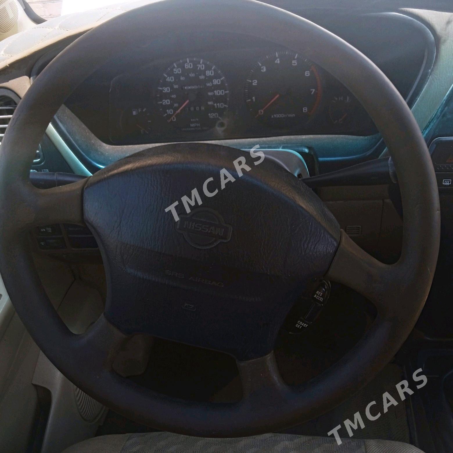 Nissan Pathfinder 1998 - 35 000 TMT - Дянев - img 5