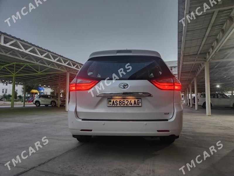 Toyota Sienna 2016 - 340 000 TMT - Ашхабад - img 8