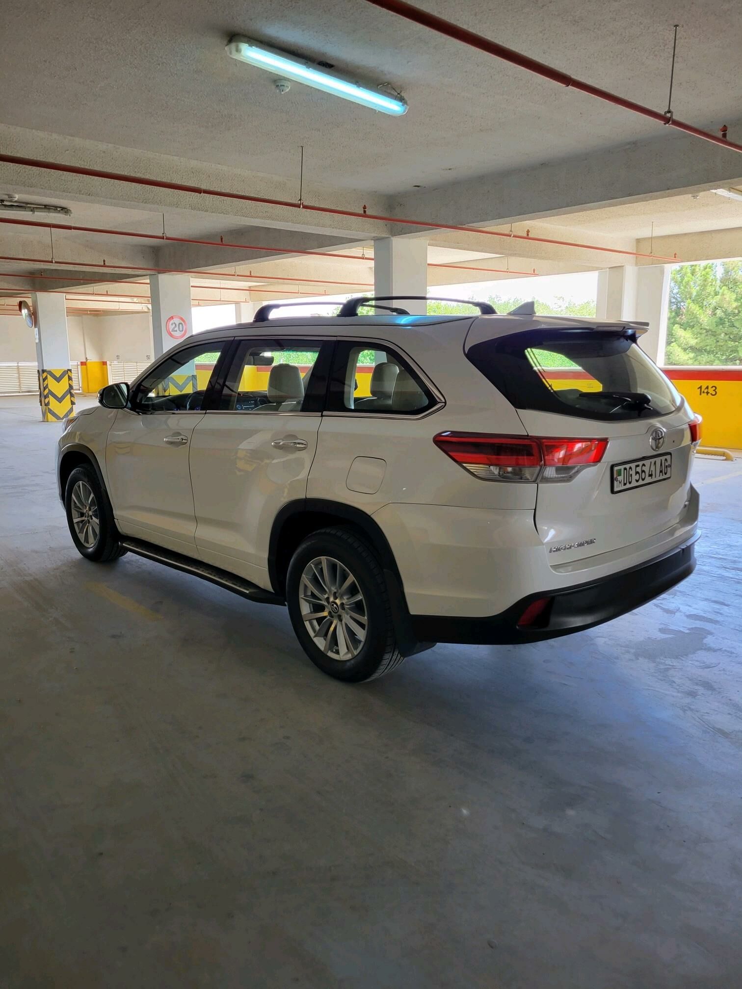 Toyota Highlander 2018 - 380 000 TMT - Хитровка - img 6