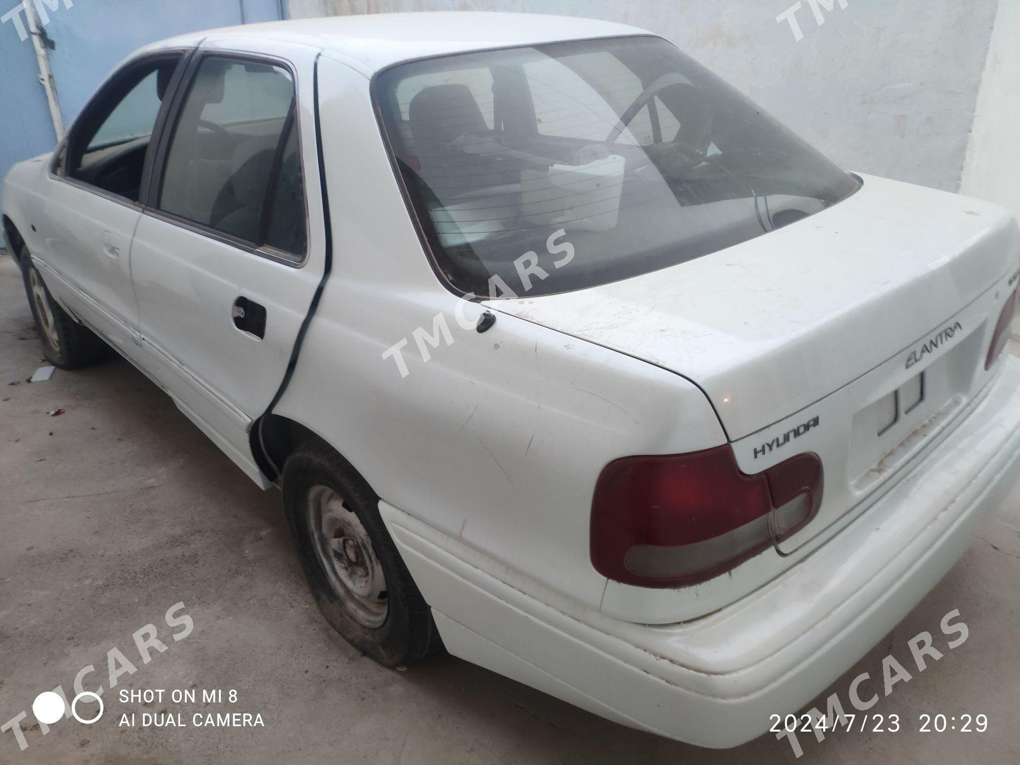 Hyundai Elantra 1996 - 8 000 TMT - Aşgabat - img 2