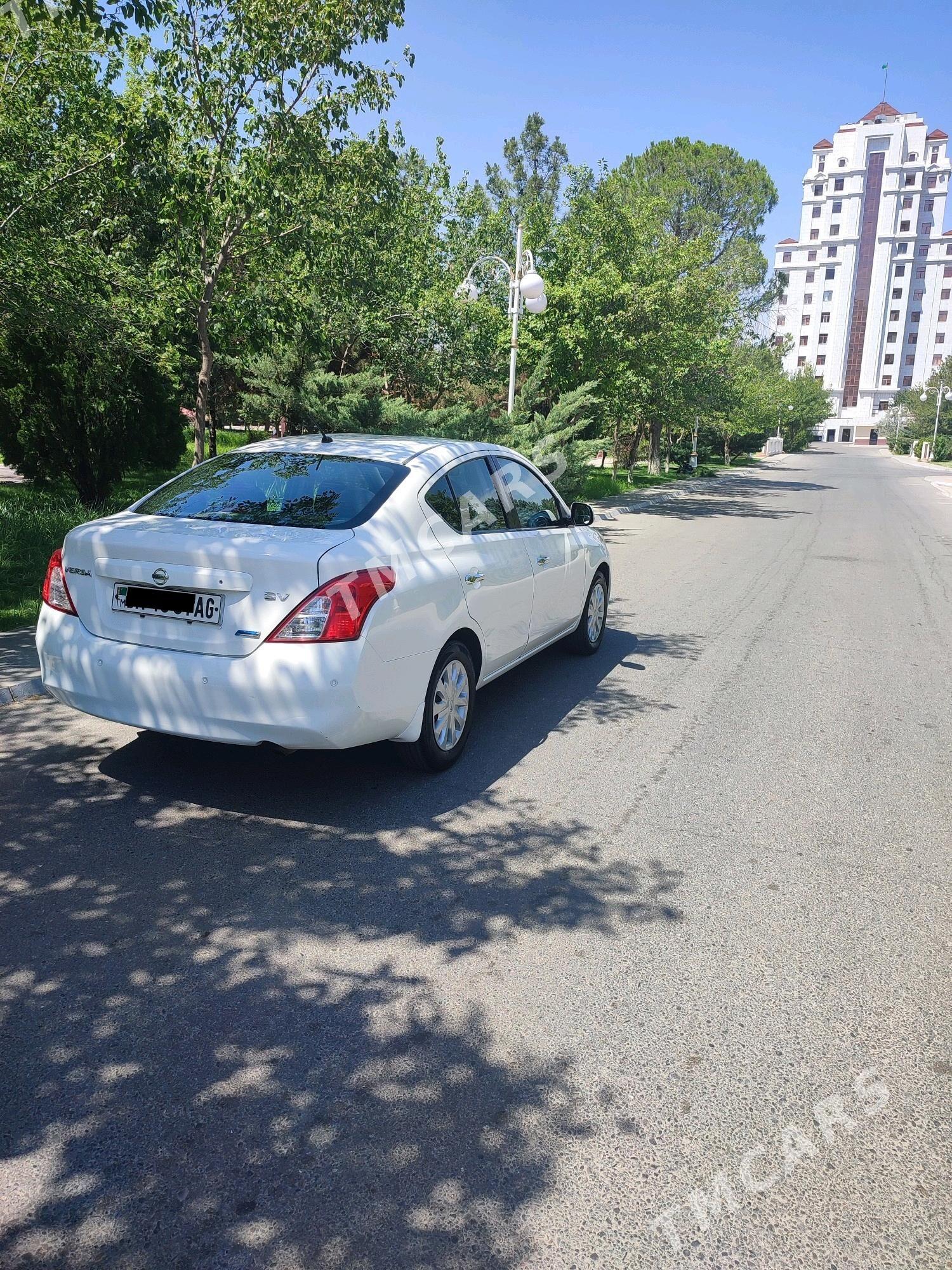 Nissan Versa 2012 - 93 000 TMT - Podwoýski köç. (Bitarap Türkmenistan şaýoly) - img 2