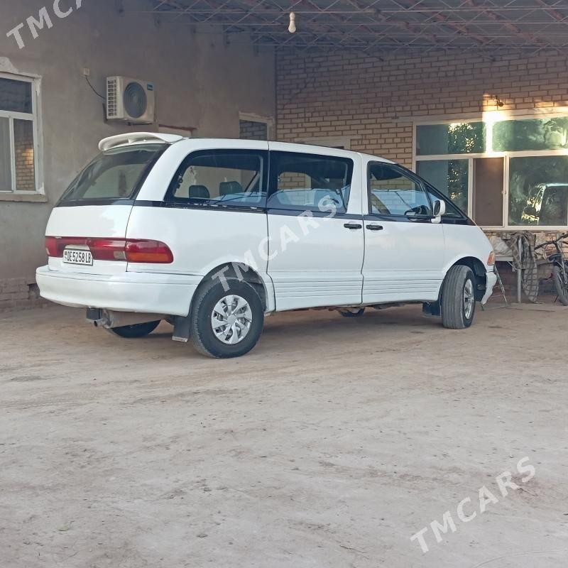 Toyota Previa 1992 - 55 000 TMT - Халач - img 2