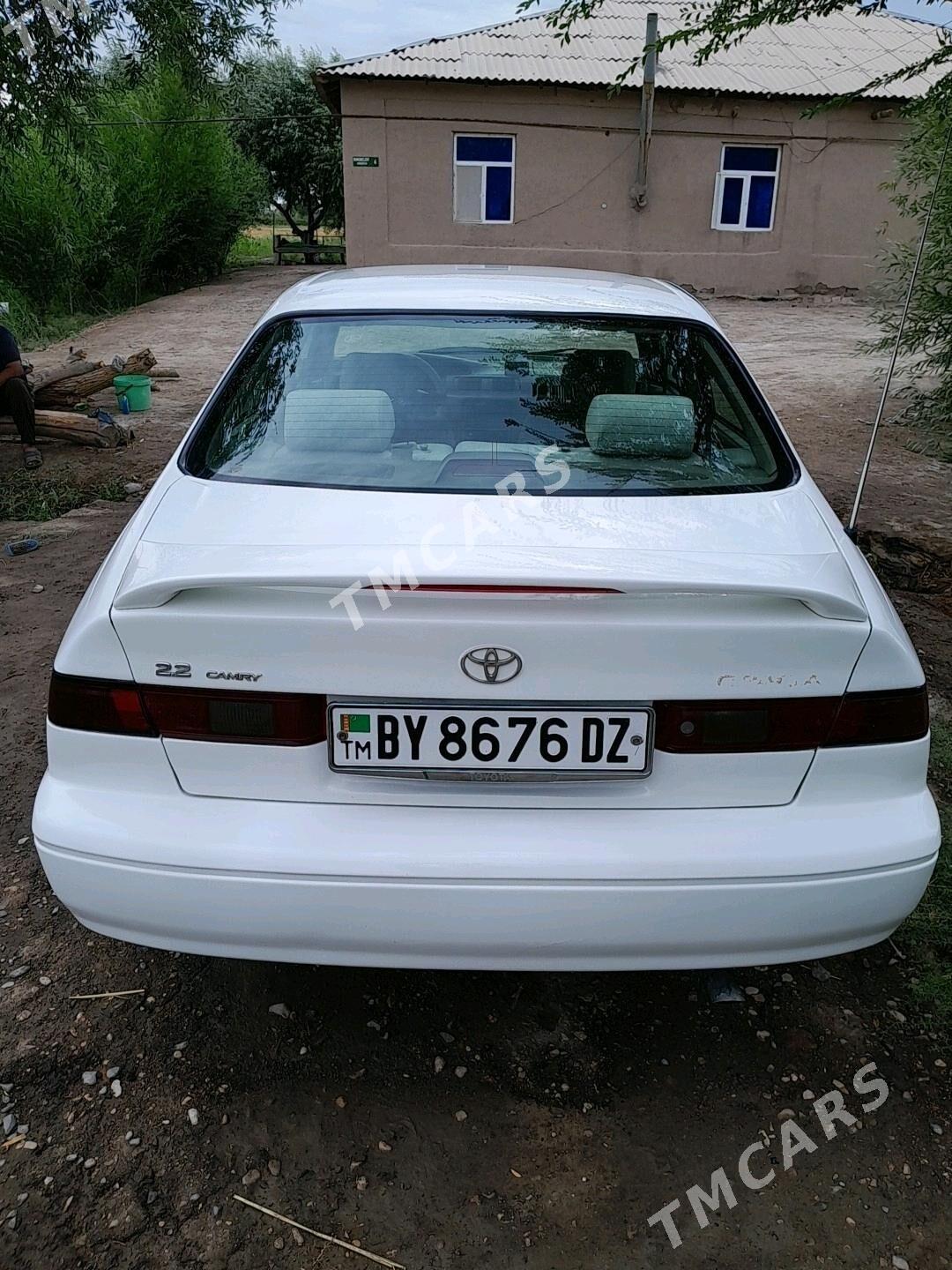Toyota Camry 1998 - 99 000 TMT - Кёнеургенч - img 4
