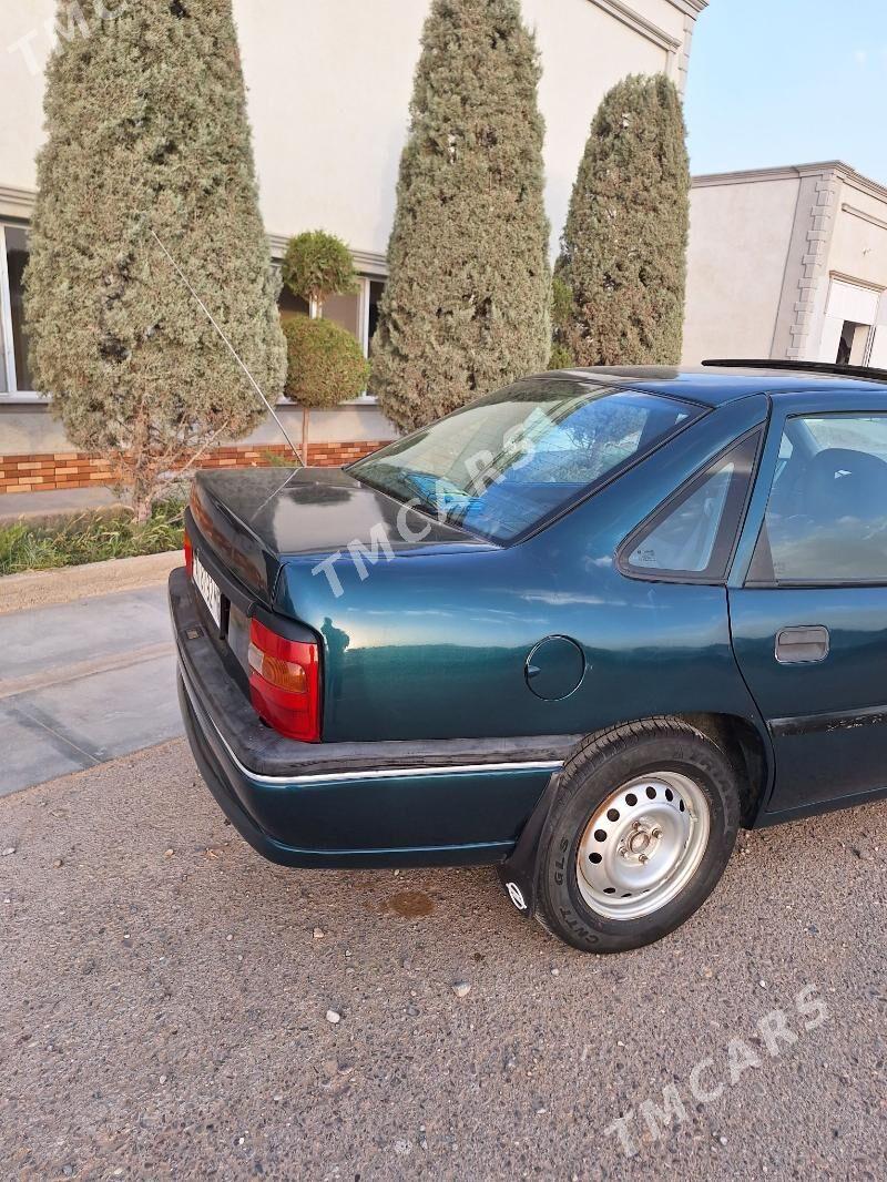 Opel Vectra 1994 - 35 000 TMT - Сакарчага - img 9