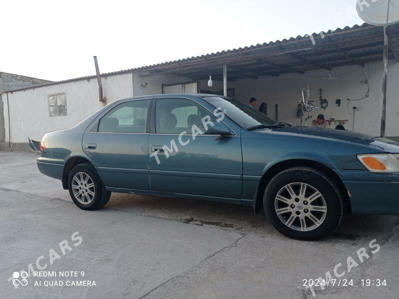 Toyota Camry 2001 - 110 000 TMT - Койтендаг - img 3