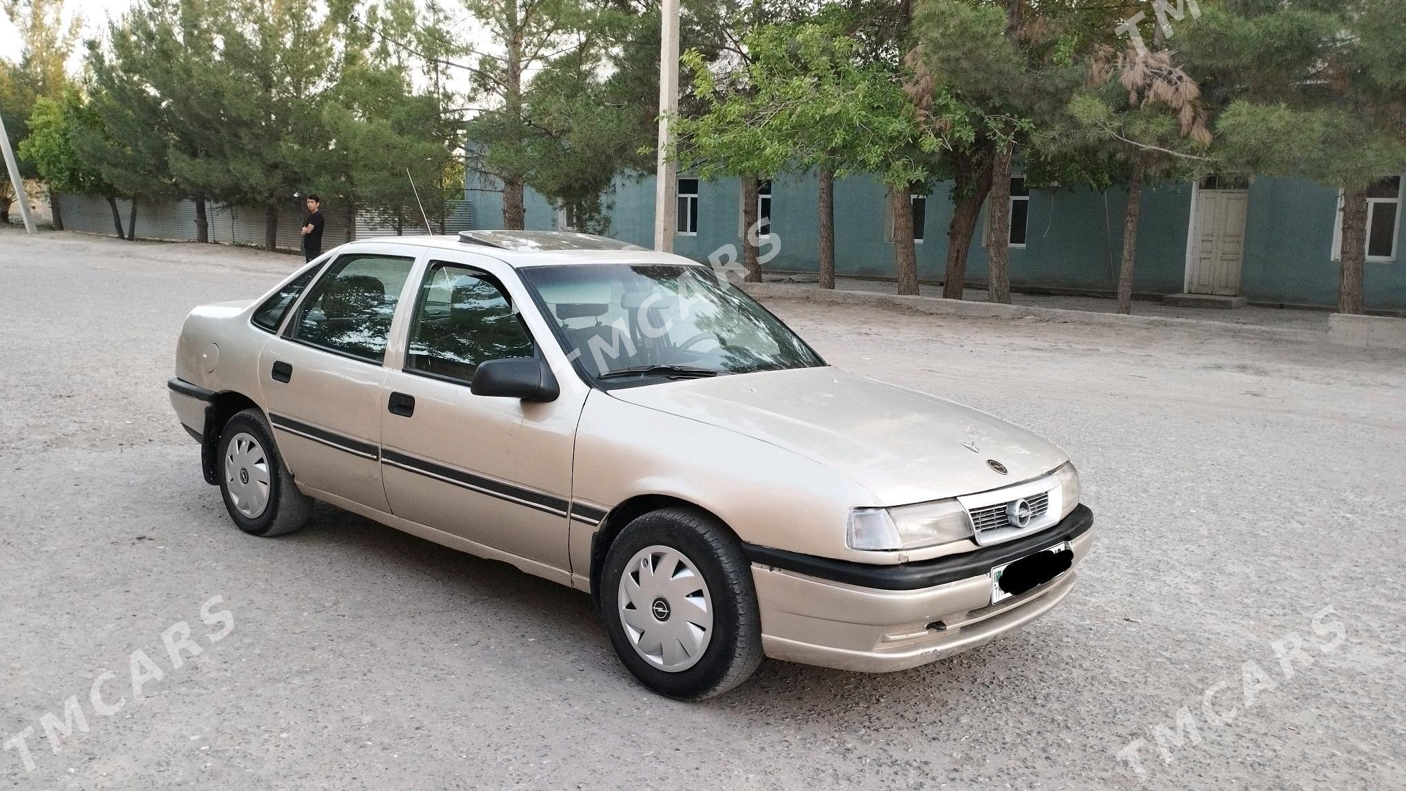 Opel Vectra 1990 - 17 000 TMT - Мары - img 6