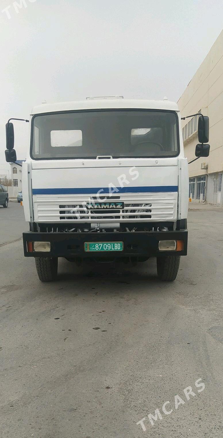 Kamaz 6520 2009 - 200 000 TMT - Türkmenabat - img 2