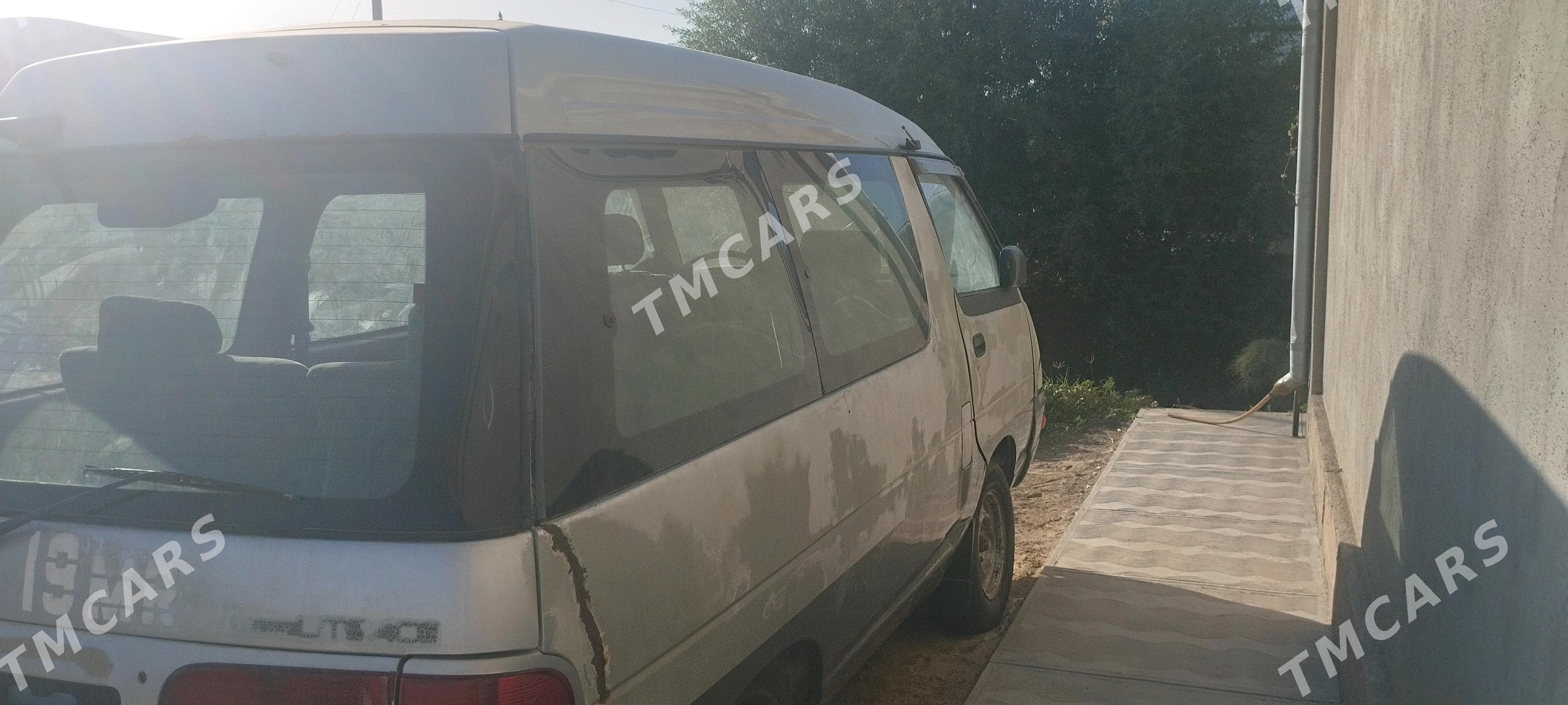 Toyota Town Ace 1995 - 20 000 TMT - Ёлётен - img 3