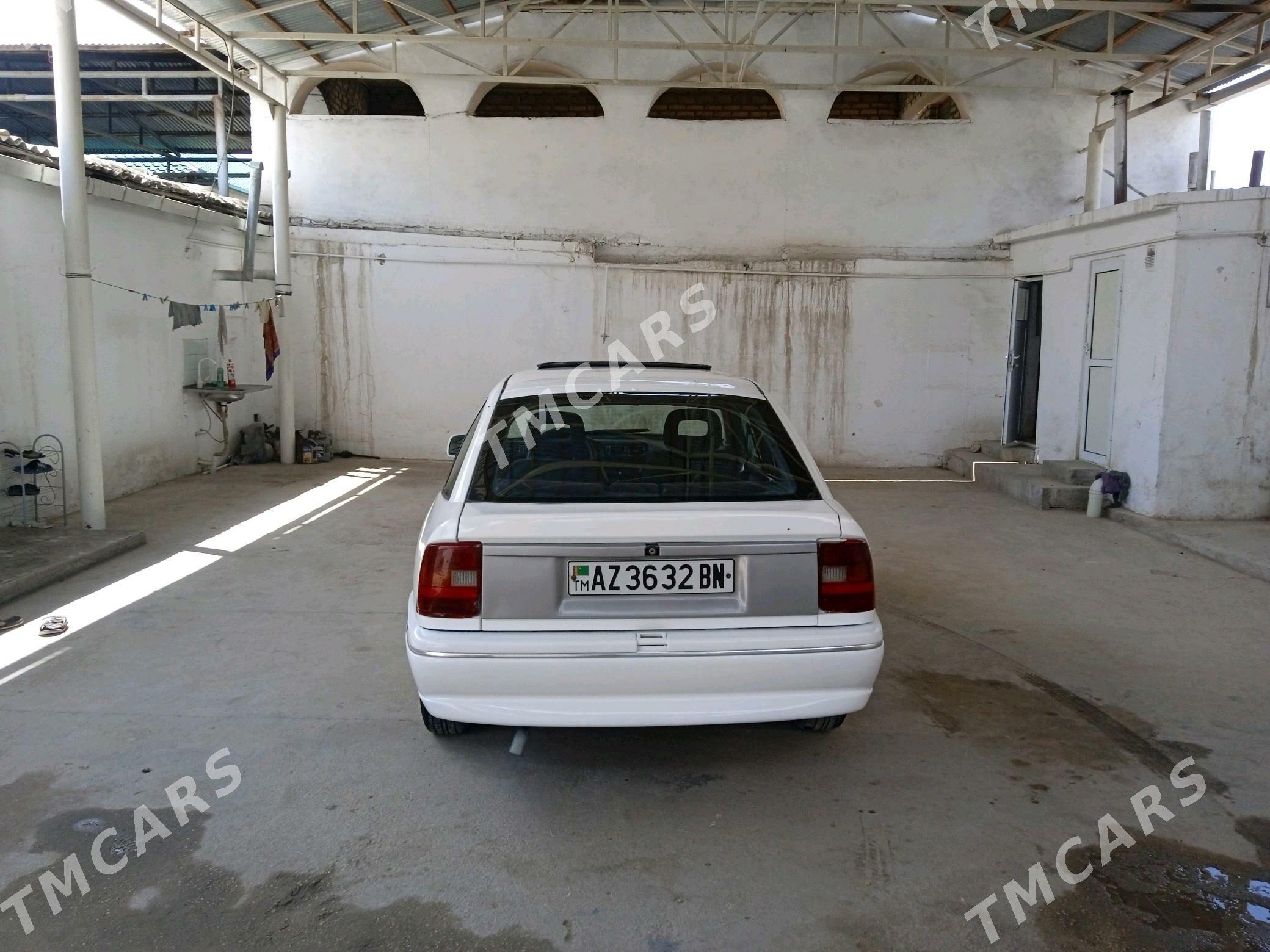 Opel Vectra 1990 - 22 000 TMT - Балканабат - img 7