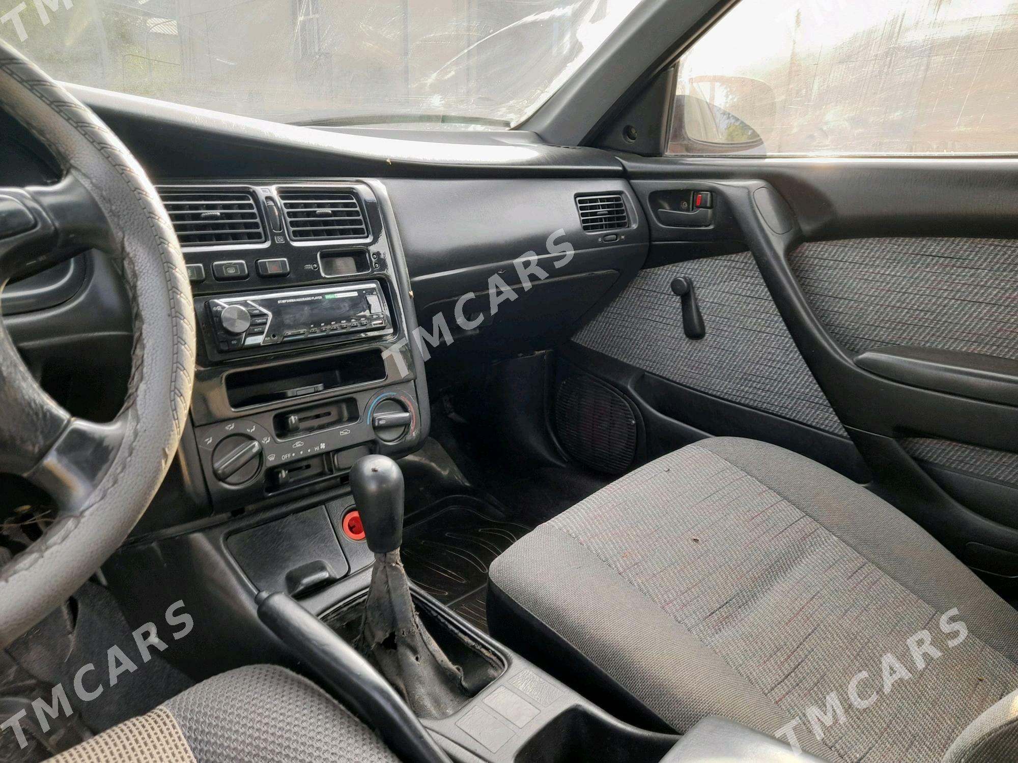 Toyota Carina 1994 - 55 000 TMT - Гурбансолтан Едже - img 8