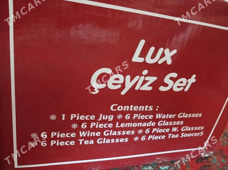 nabor hrustal lux cheyiz set - Büzmeýin - img 3