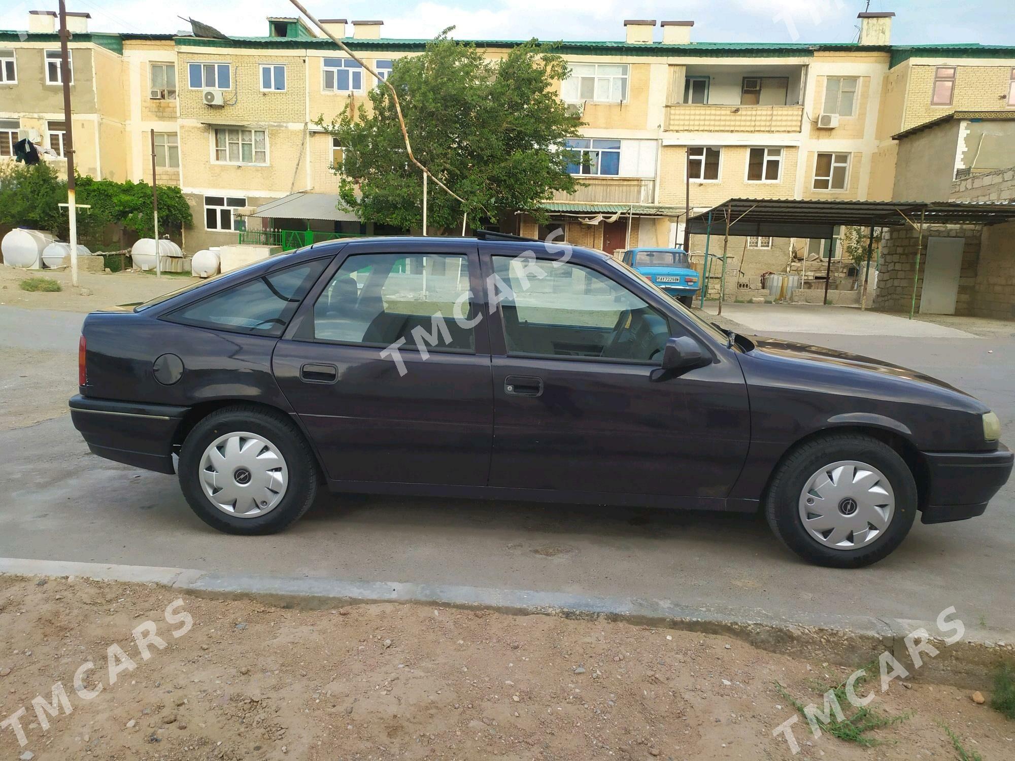 Opel Vectra 1992 - 28 000 TMT - Türkmenbaşy - img 3