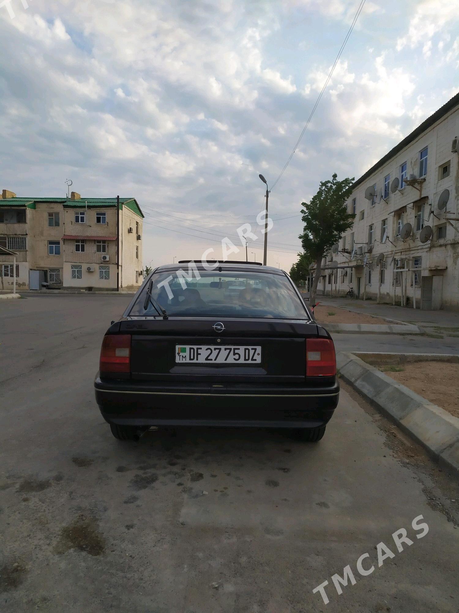 Opel Vectra 1992 - 28 000 TMT - Türkmenbaşy - img 5