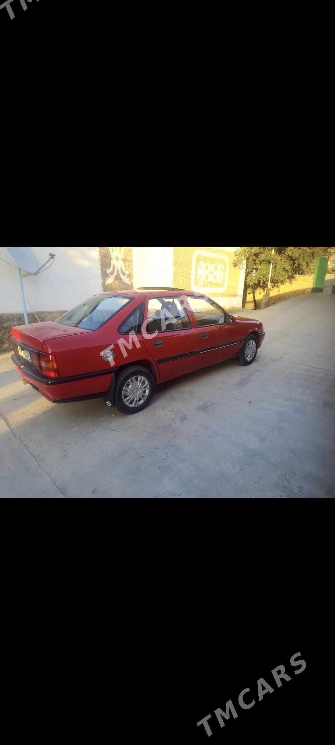 Opel Vectra 1990 - 25 000 TMT - Койтендаг - img 3