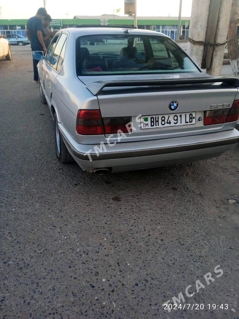 BMW 525 1990 - 50 000 TMT - Гарабекевюл - img 3