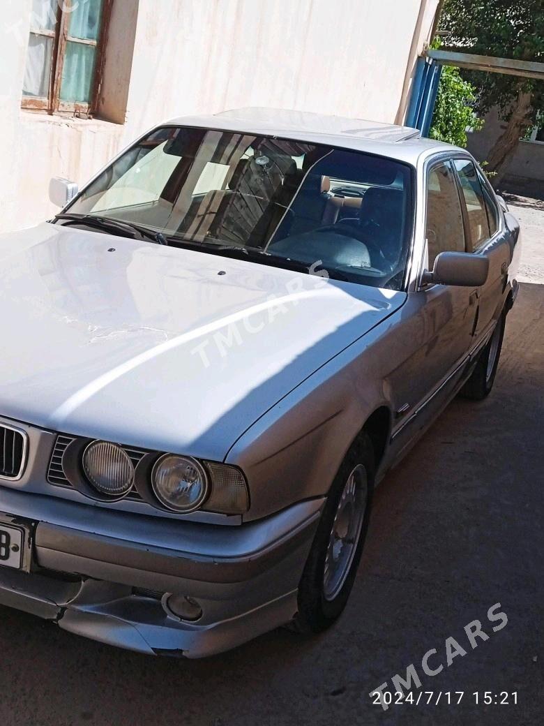 BMW 525 1990 - 50 000 TMT - Garabekewül - img 6