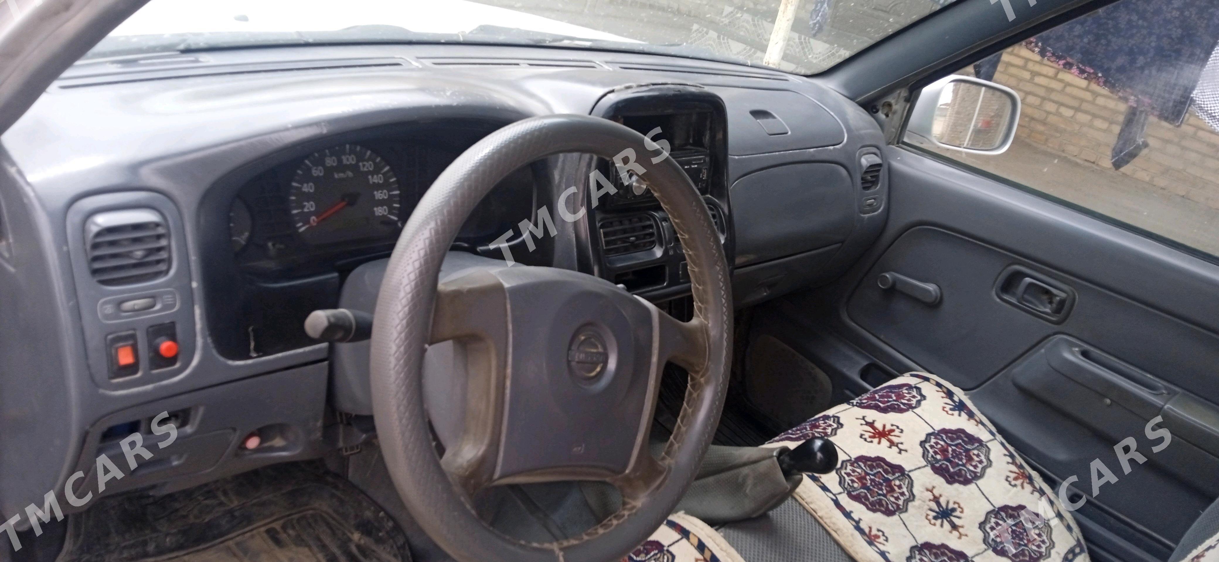 Nissan Navara 2002 - 72 000 TMT - Сакарчага - img 5